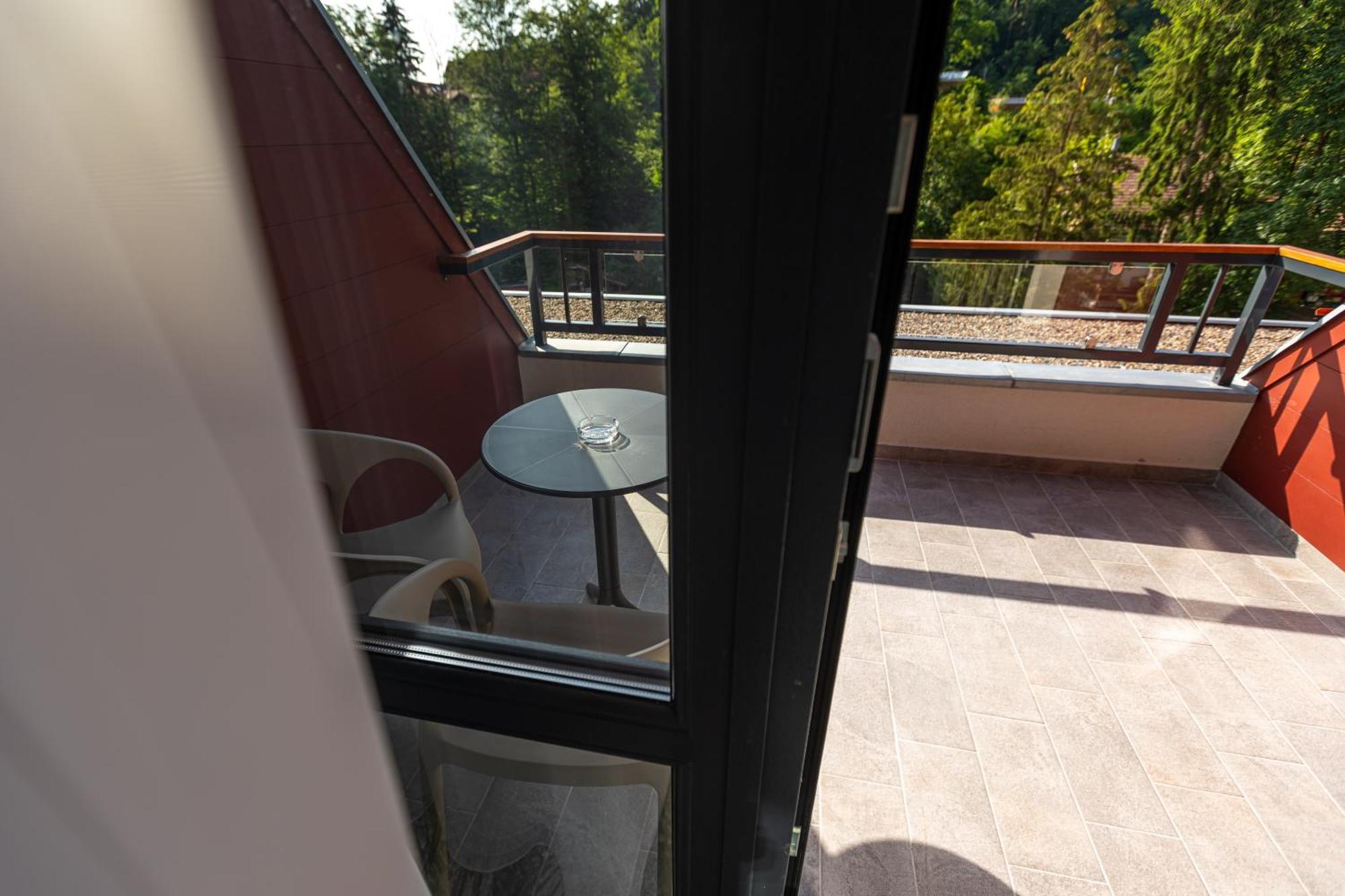 Hotel Crystal Wellness & Spa Superior Sovata Exterior foto